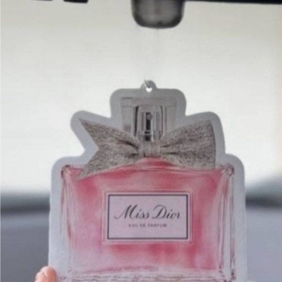 Luxury Designer Perfume Car Air Freshener Hanging Car - Picture 3 of 11